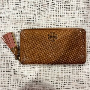 Tory Burch Zip Wallet